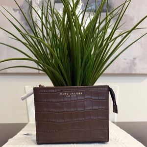 Marc Jacobs Grind Leather Croc Embossed Pouch